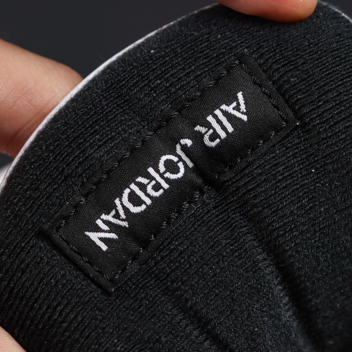 NIKE Air Jordan 4 Neutral Grey