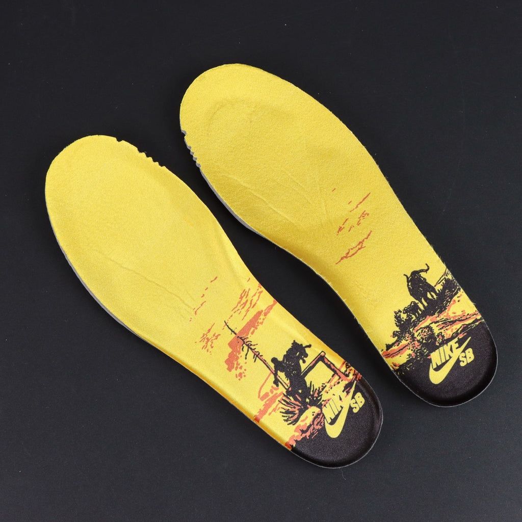 NIKE DUNK SB SHENRON