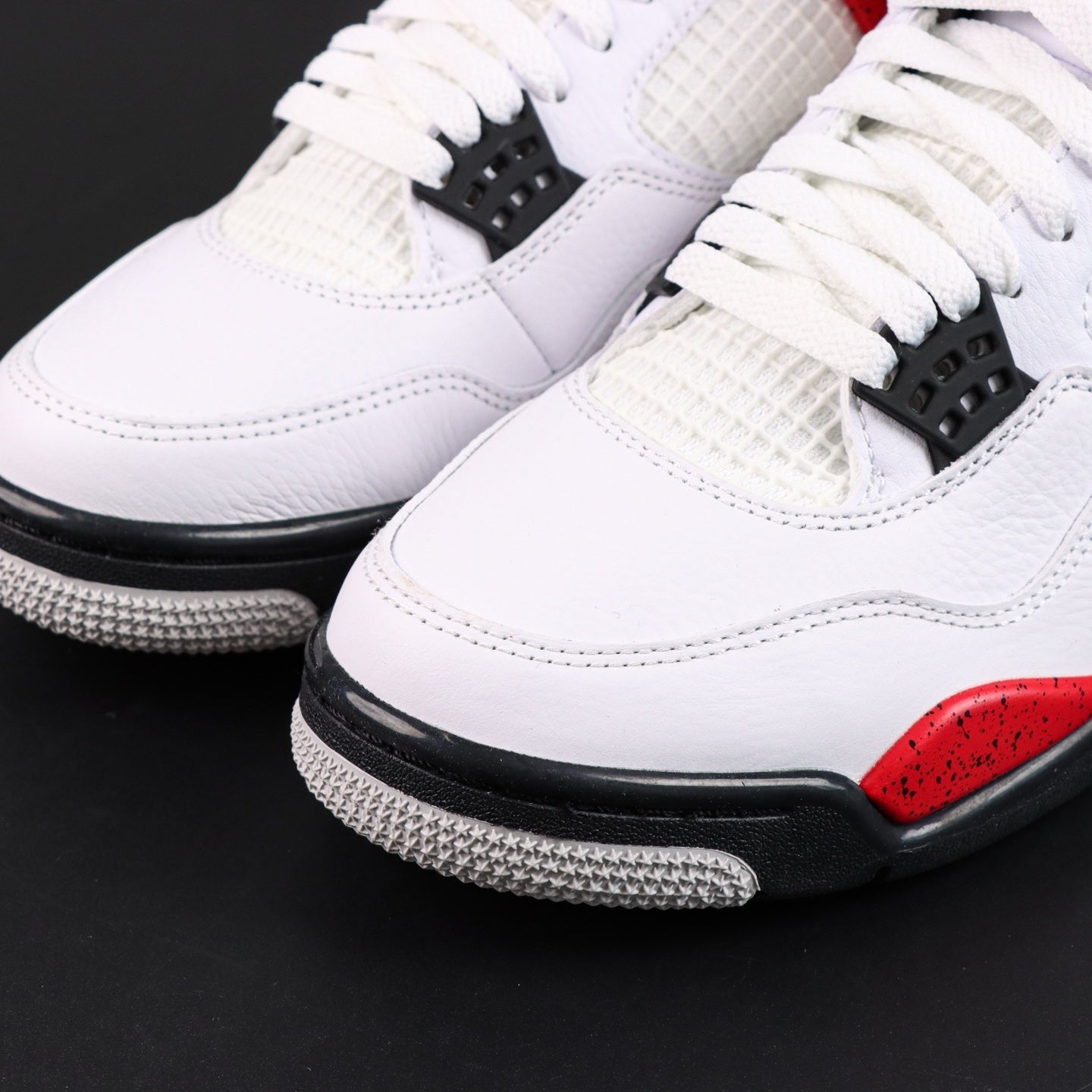 NIKE Air Jordan 4 Neutral Grey