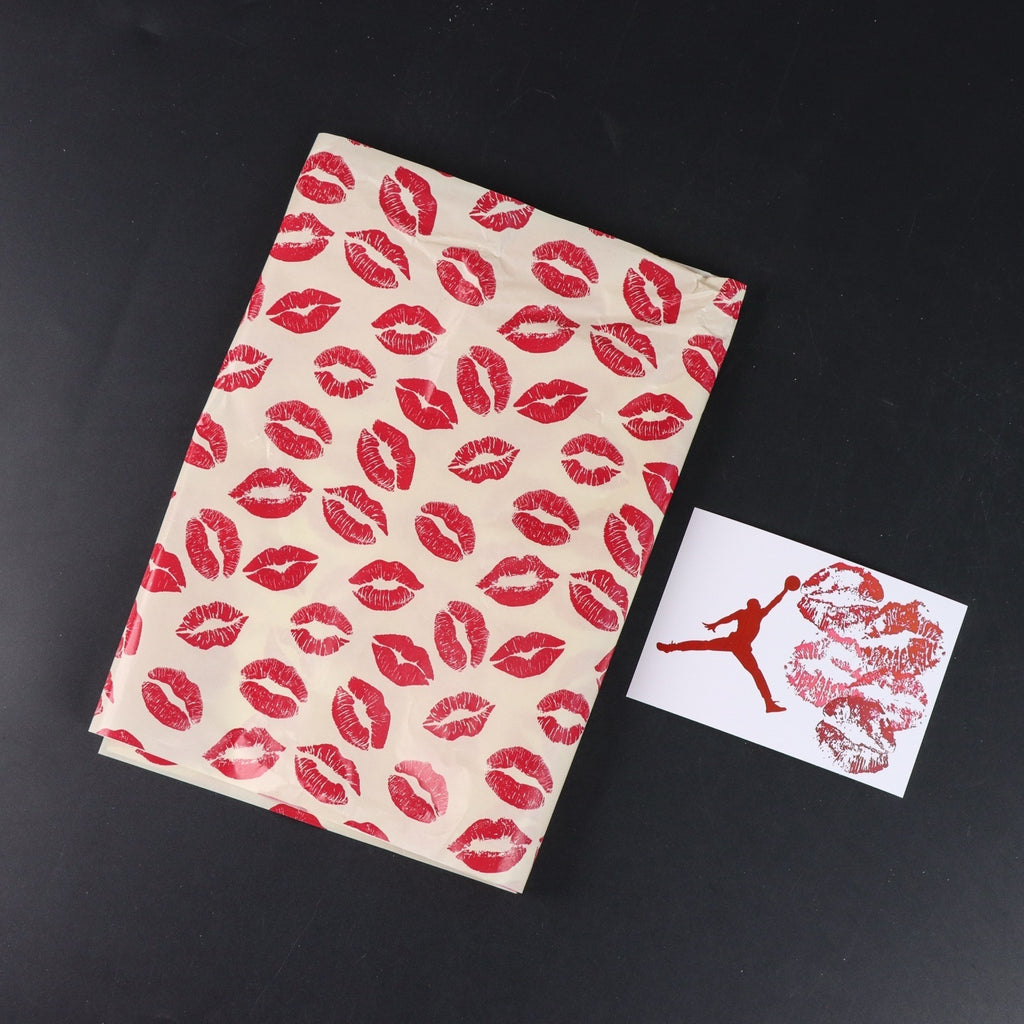 NIKE Air Jordan 4 Retro Valentine's Day