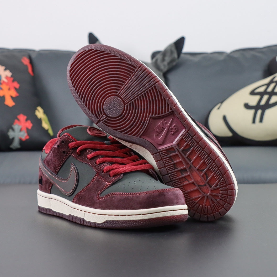 RIOT SKATESHOP X NIKE SB DUNK LOW