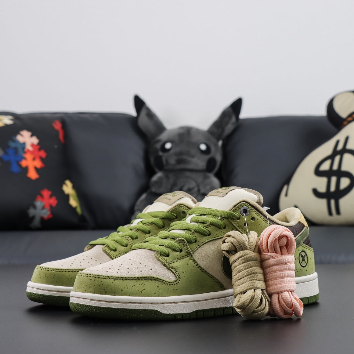 YUTO HORIGOME X NIKE DUNK SB LOW ASPARAGUS