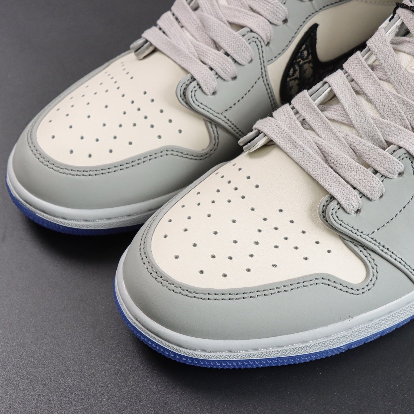 CD X NIKE AIR JORDAN 1 HIGHT