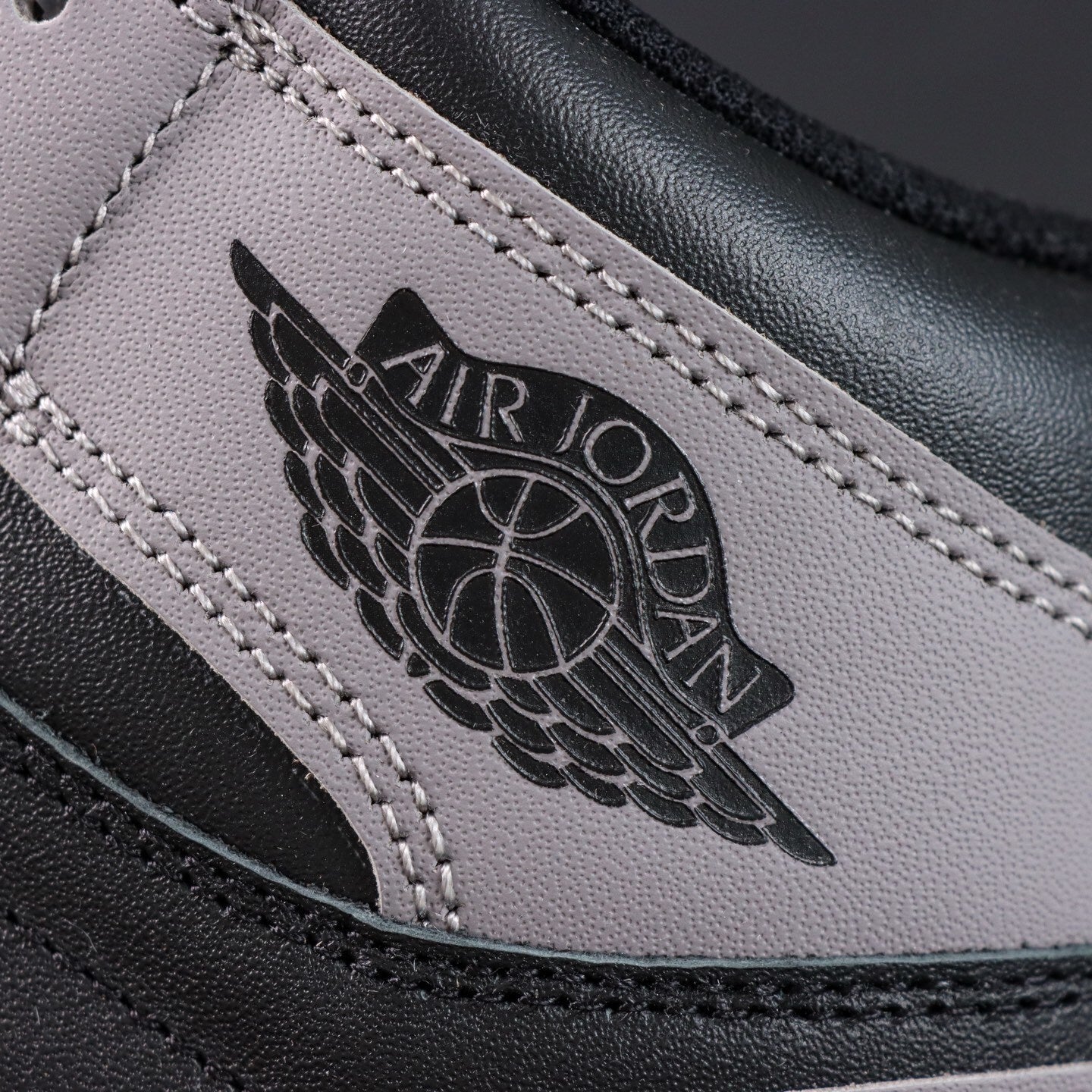 NIKE AIR JORDAN 1 HI 85 REVERSE SHADOW