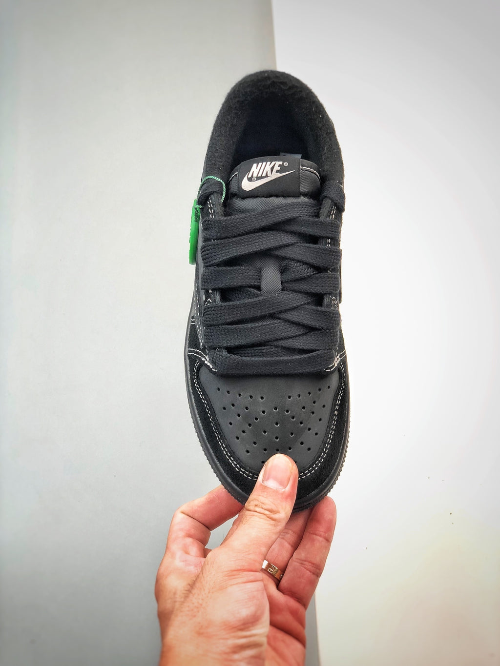 Children's TRAVIS SOCTT X NIKE AIR JORDAN 1 LOW OG "BLACK PHANTOM"