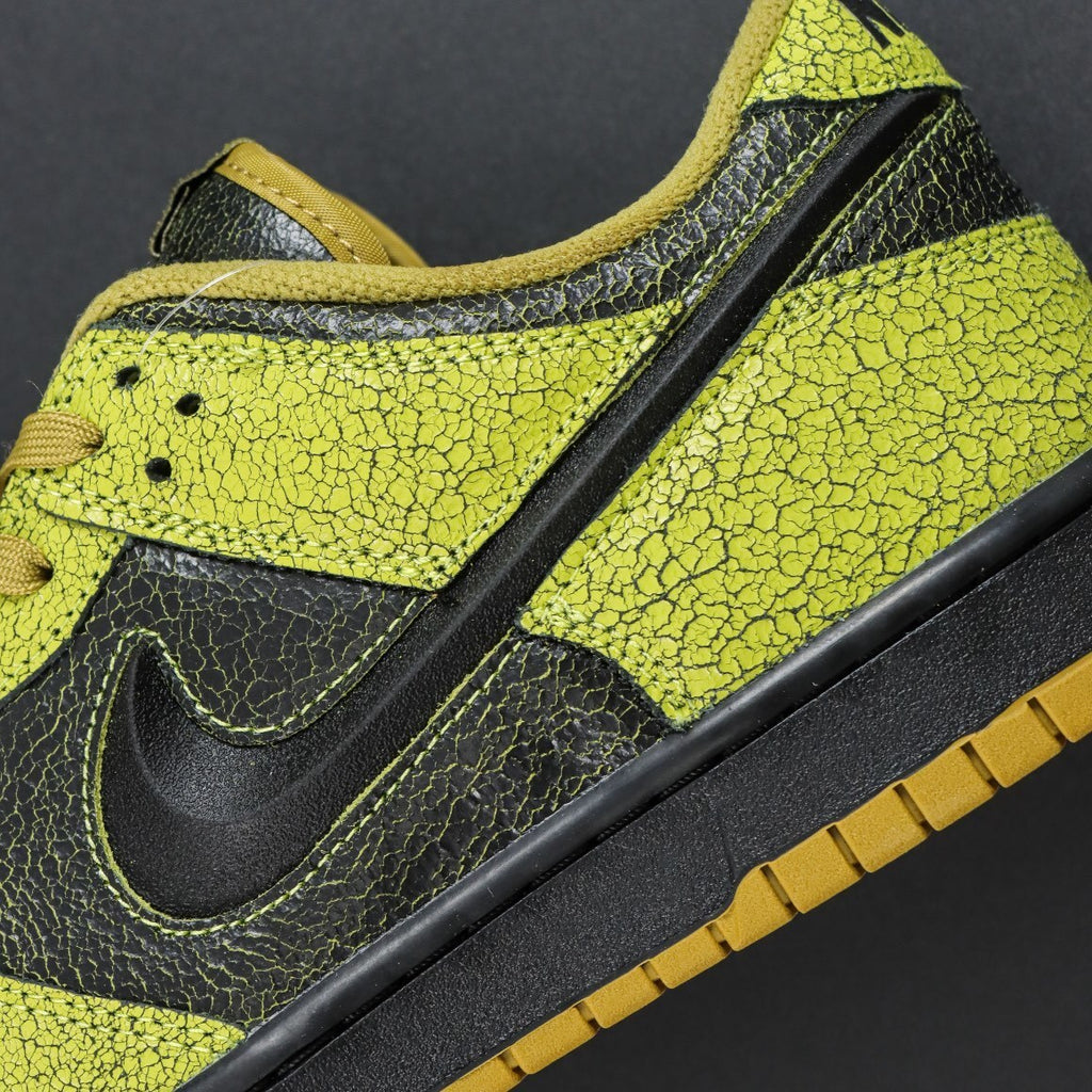 NIKE DUNK LOW HALLOWEEN