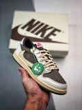 Children's TRAVIS SCOTT X NIKE AIR JORDAN 1 LOW OG REVERSE MOCHA