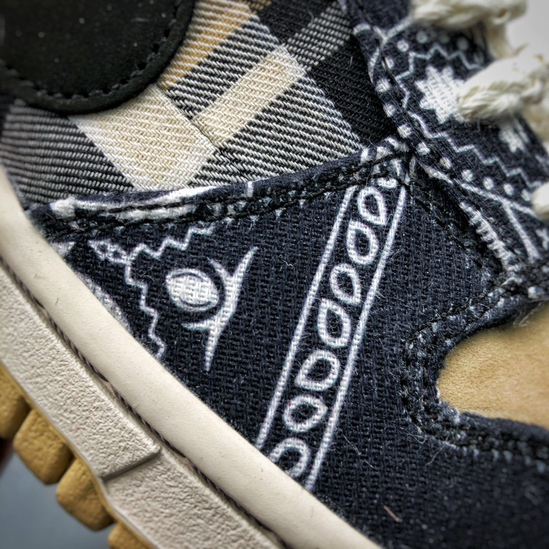 NIKE SB DUNK LOW x Travis Scott Jackboys