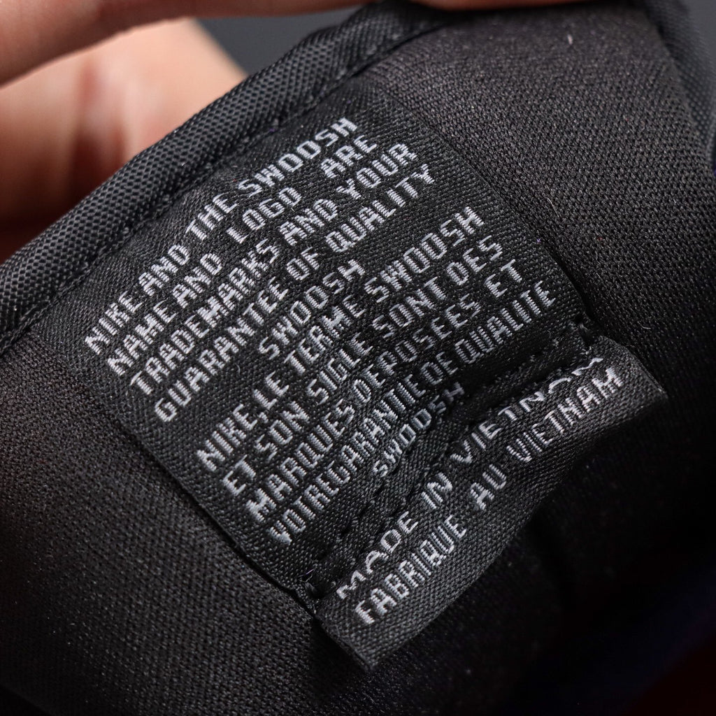 SUPREME X NIKE DUNK SB LOW