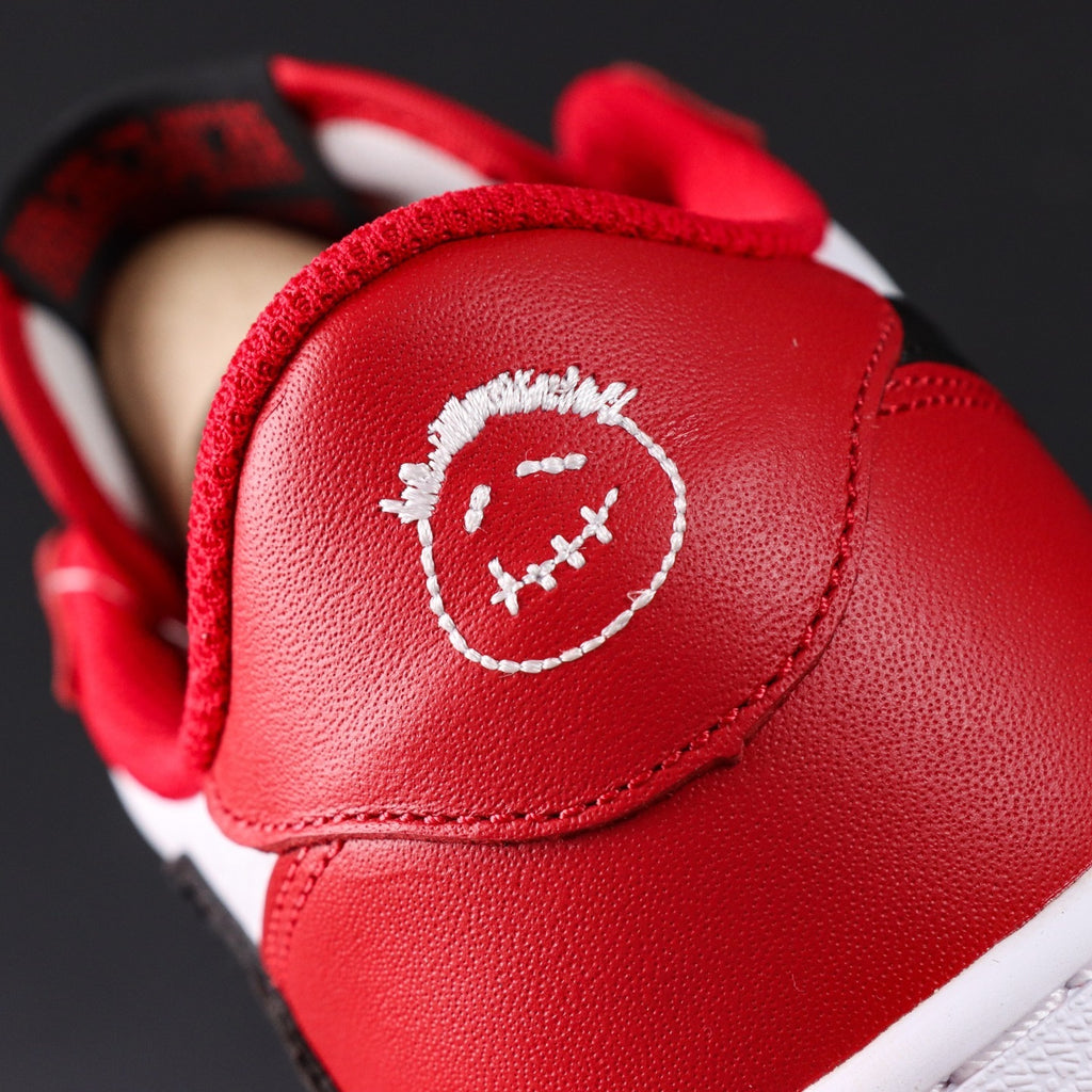 NIKE Air Jordan 1 Low Travis Scott Red