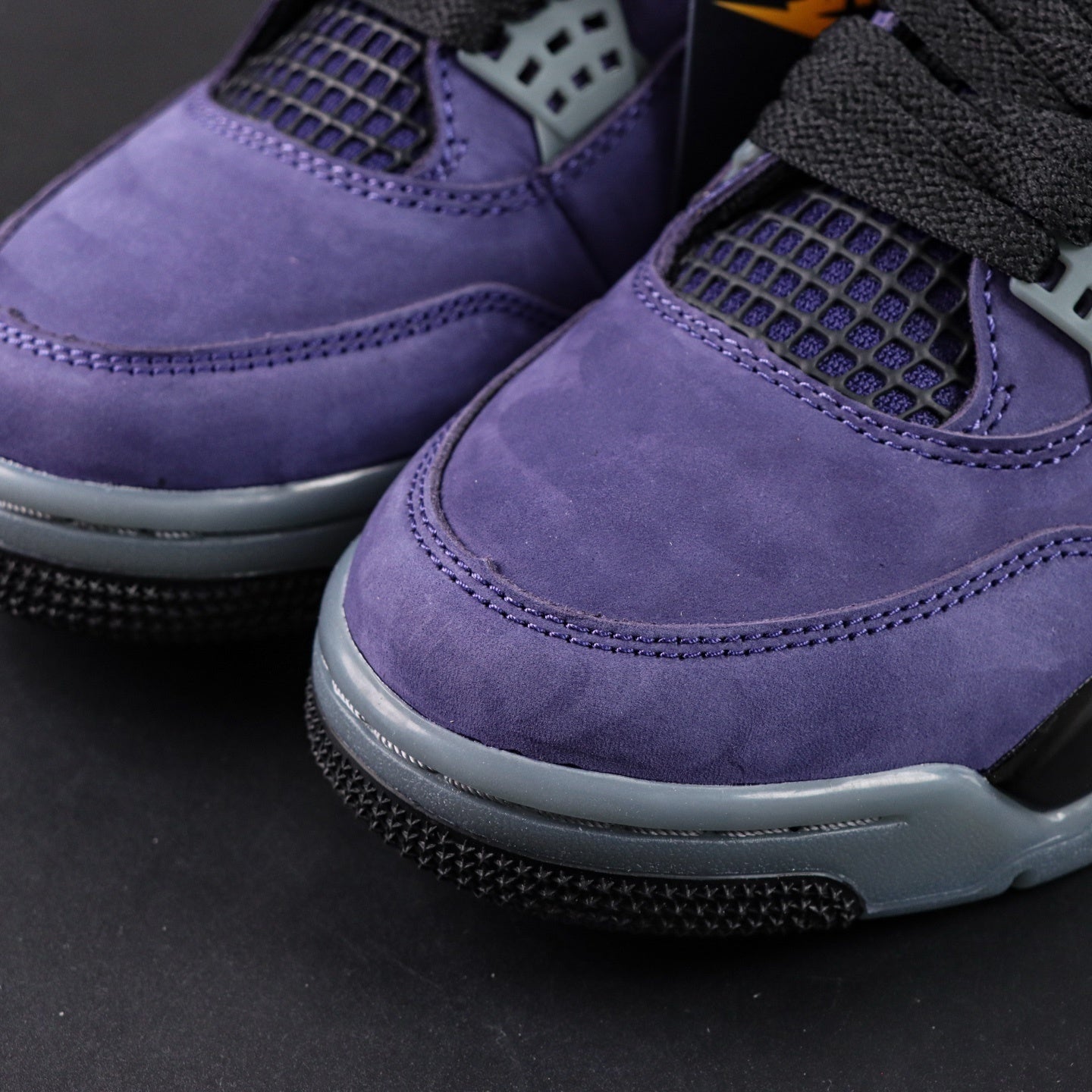 NIKE Air Jordan 4 Retro Imperial Purple