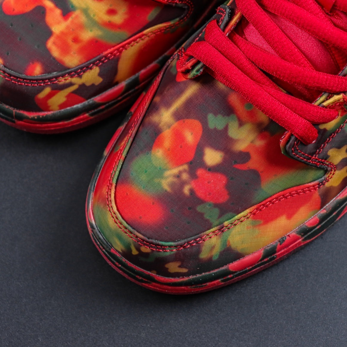 The Wizard of Oz x NIKE SB Dunk Low