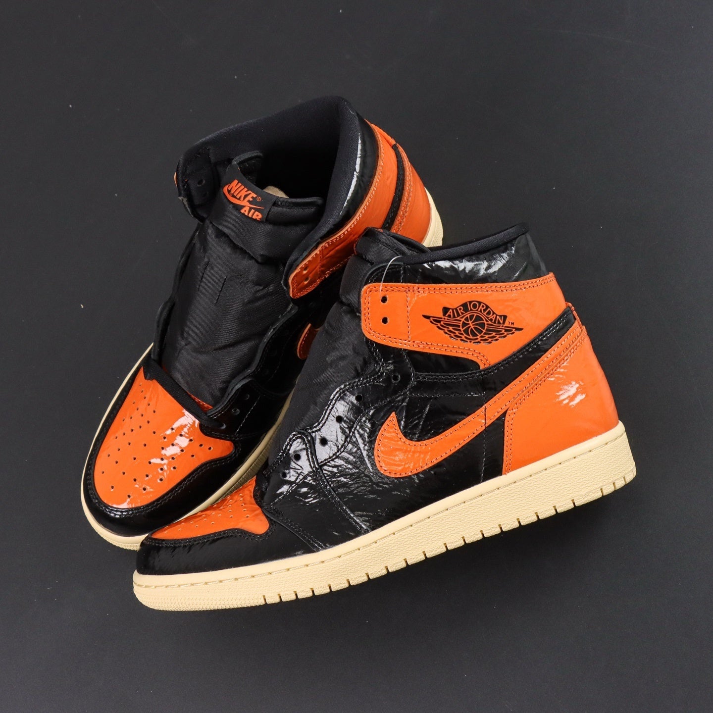 NIKE AIR JORDAN 1 RETRO HIGH OG "Shattered Backboard"