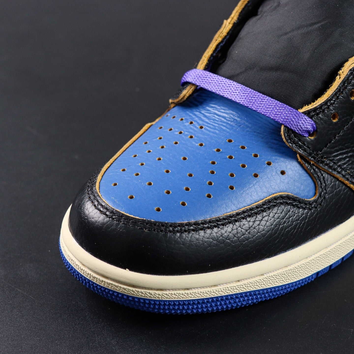 FRAGMENT DESIGN X UNION X NIKE AIR JORDAN 1 RETRO HIGH AUSSIE SP