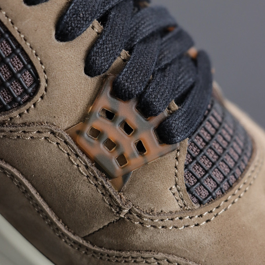 NIKE Air Jordan 4 Travis Scott