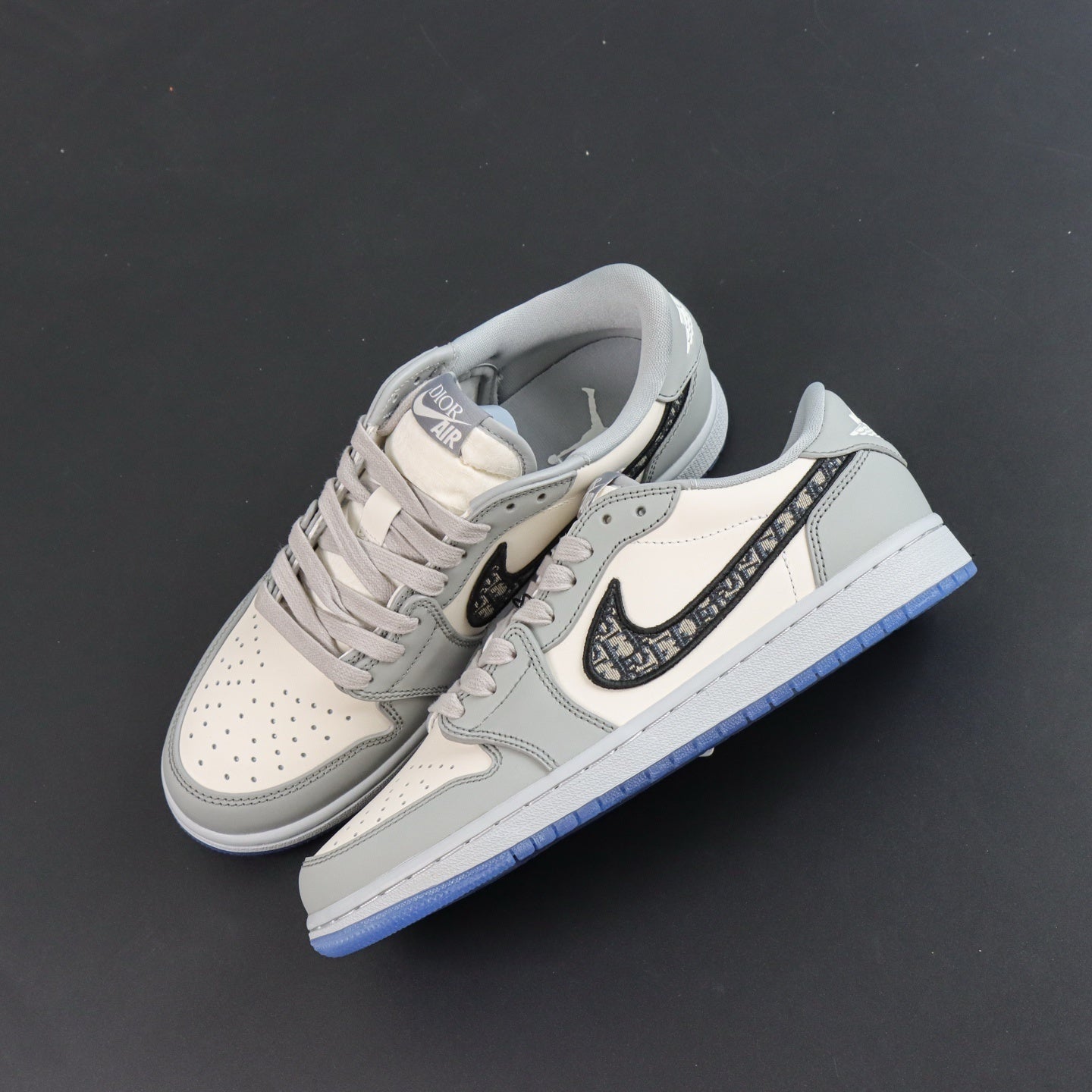 CD X NIKE AIR JORDAN 1