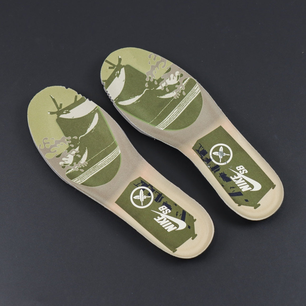 YUTO HORIGOME X NIKE DUNK SB LOW ASPARAGUS