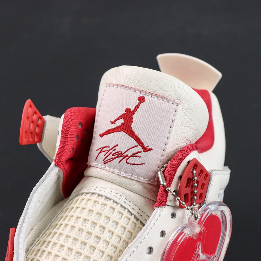 NIKE Air Jordan 4 Retro Valentine's Day