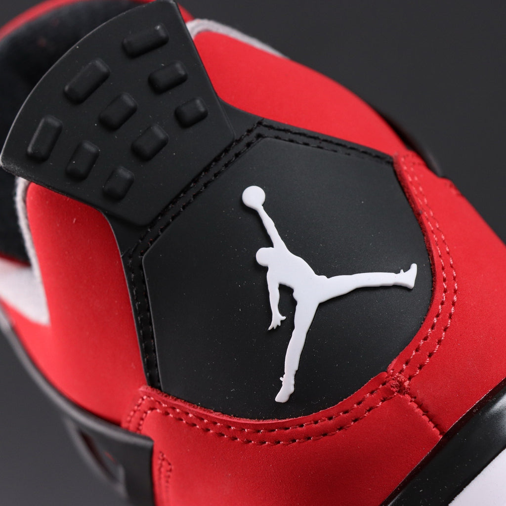 NIKE Air Jordan 4 Retro Toro Bravo