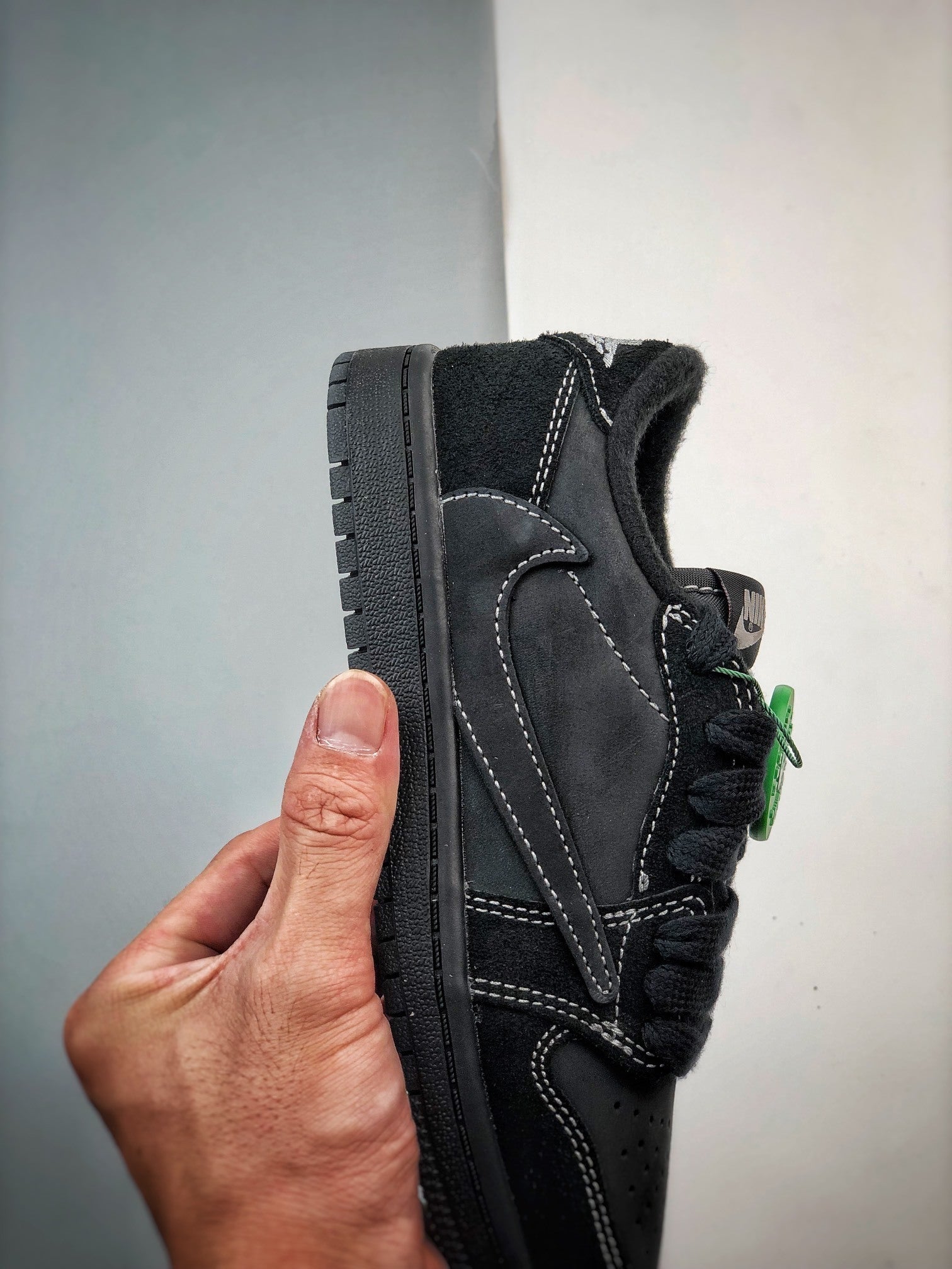 Children's TRAVIS SOCTT X NIKE AIR JORDAN 1 LOW OG "BLACK PHANTOM"