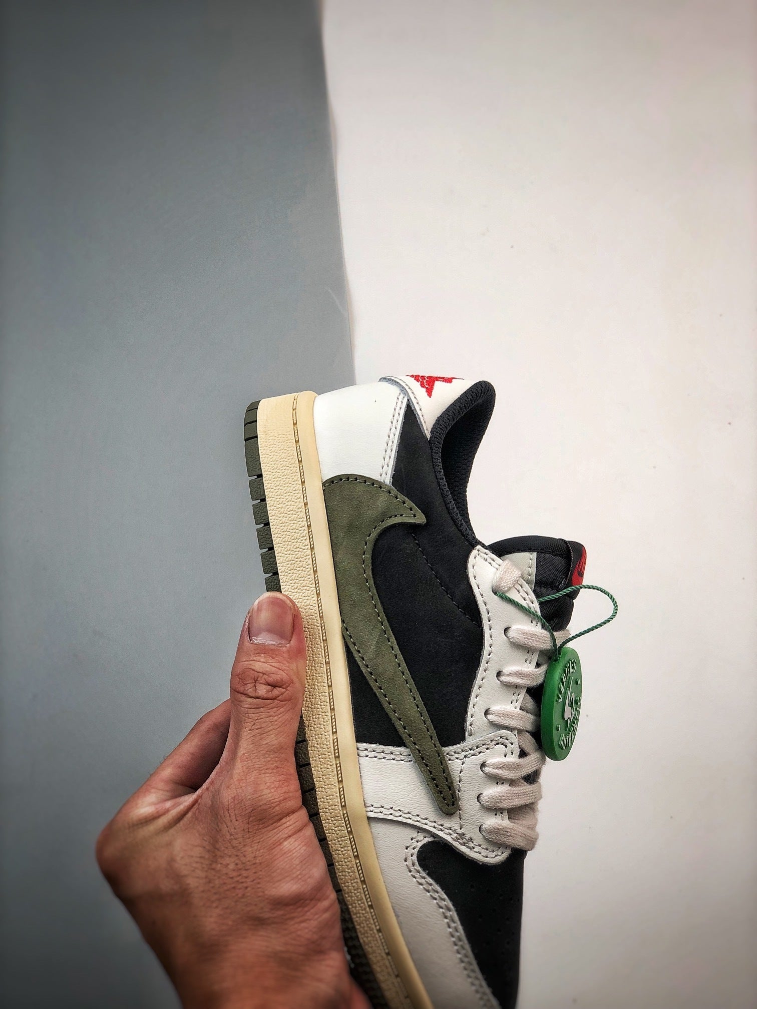 Children's TRAVIS SCOTT X NIKE AIR JORDAN 1 LOW OLIVE