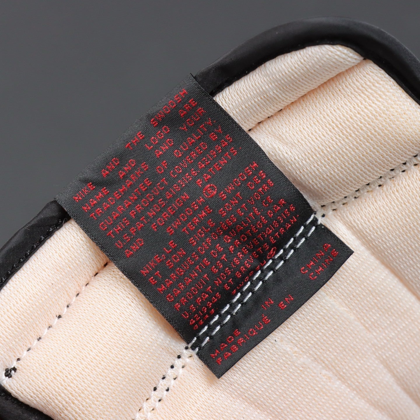 NIKE AIR JORDAN 1 HIGH 85 BRED