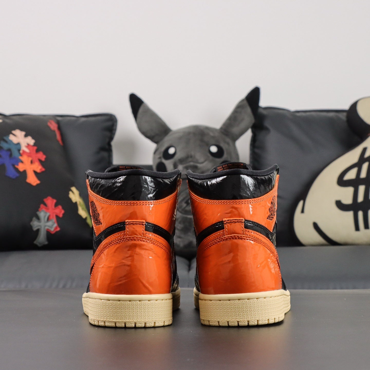 NIKE AIR JORDAN 1 RETRO HIGH OG "Shattered Backboard"