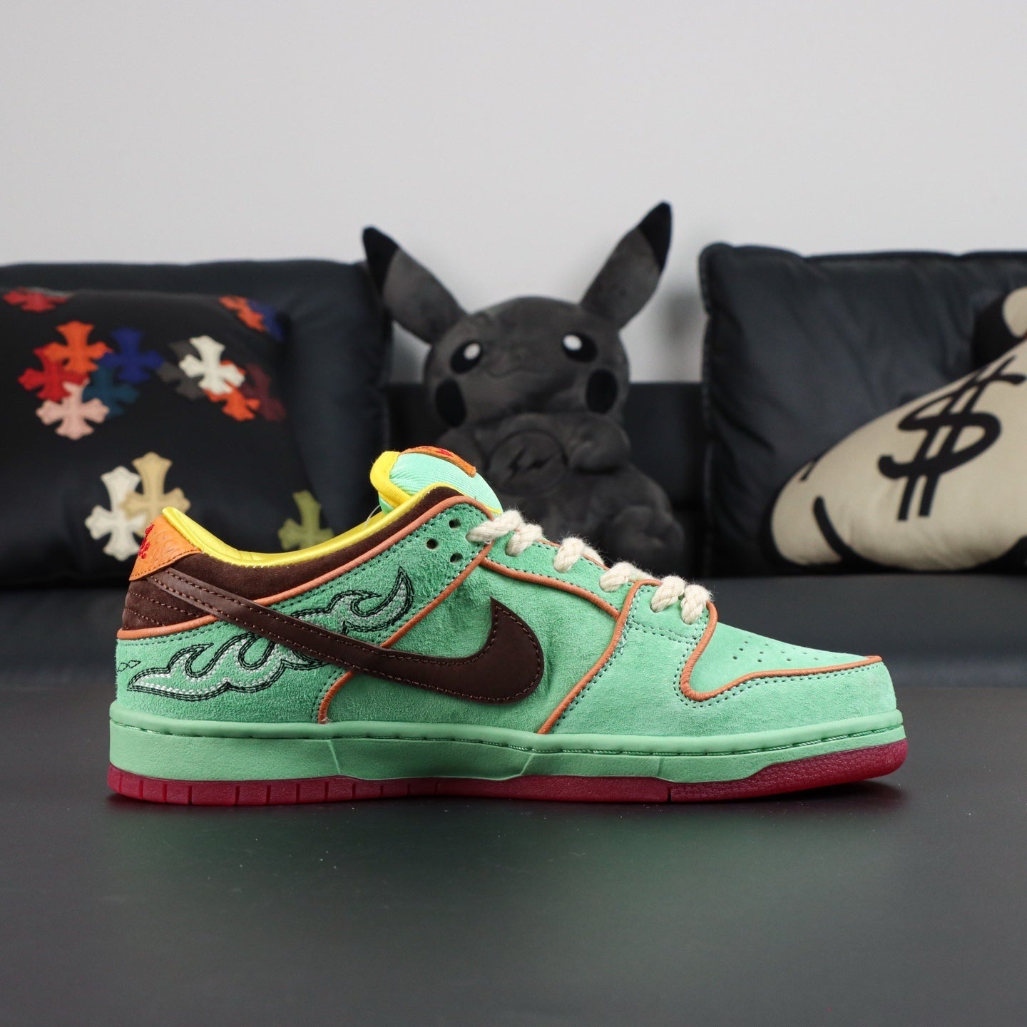 NIKE DUNK SB SHENRON