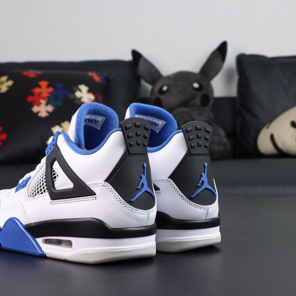 NIKE Air Jordan 4 Retro Motorsports