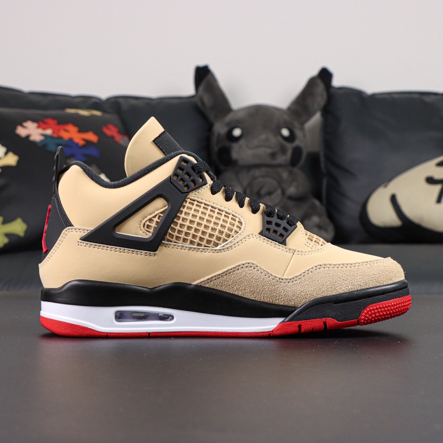 NIKE Air Jordan 4 Retro Pizza