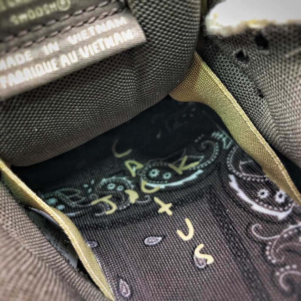 NIKE SB DUNK LOW x Travis Scott Jackboys