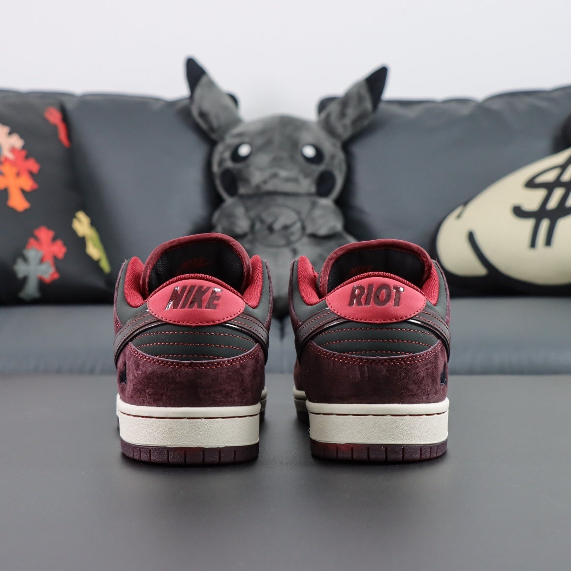 RIOT SKATESHOP X NIKE SB DUNK LOW