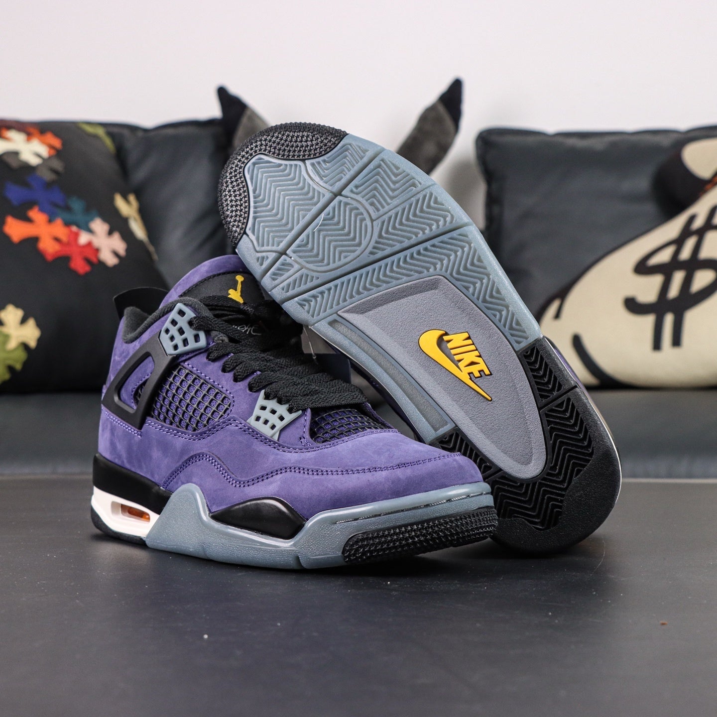 NIKE Air Jordan 4 Retro Imperial Purple