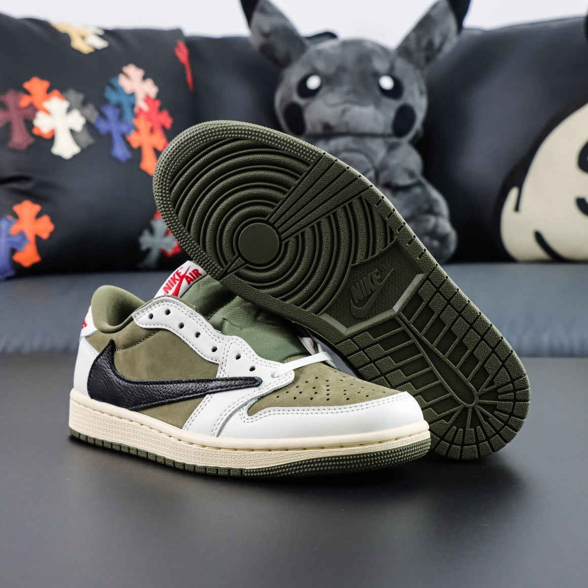 NIKE Air Jordan 1 Travis Scott Medium Olive