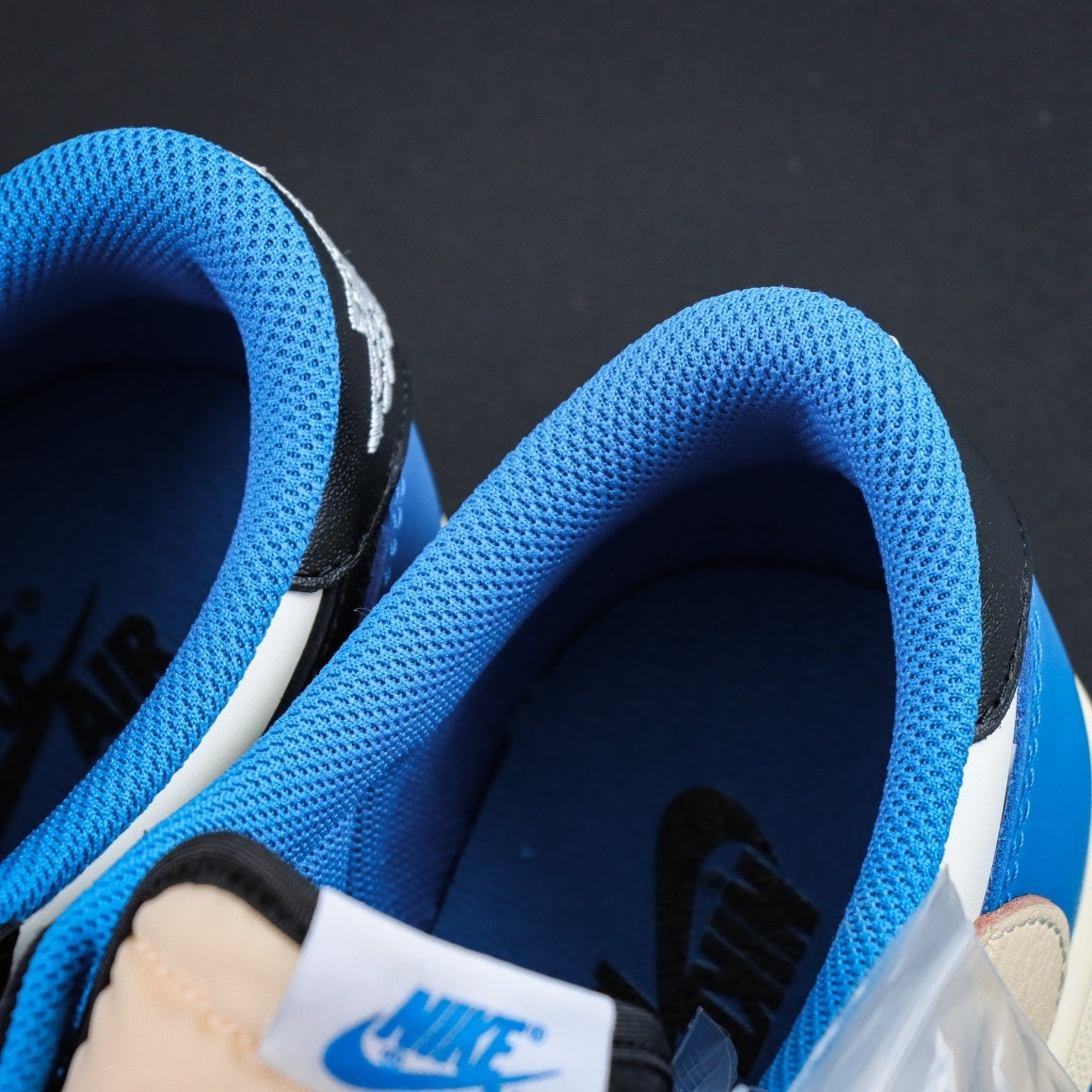 NIKE Air Jordan 1 Low Travis Scott X Fragment Design