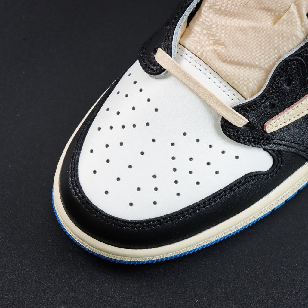 NIKE Air Jordan 1 Low Travis Scott X Fragment Design