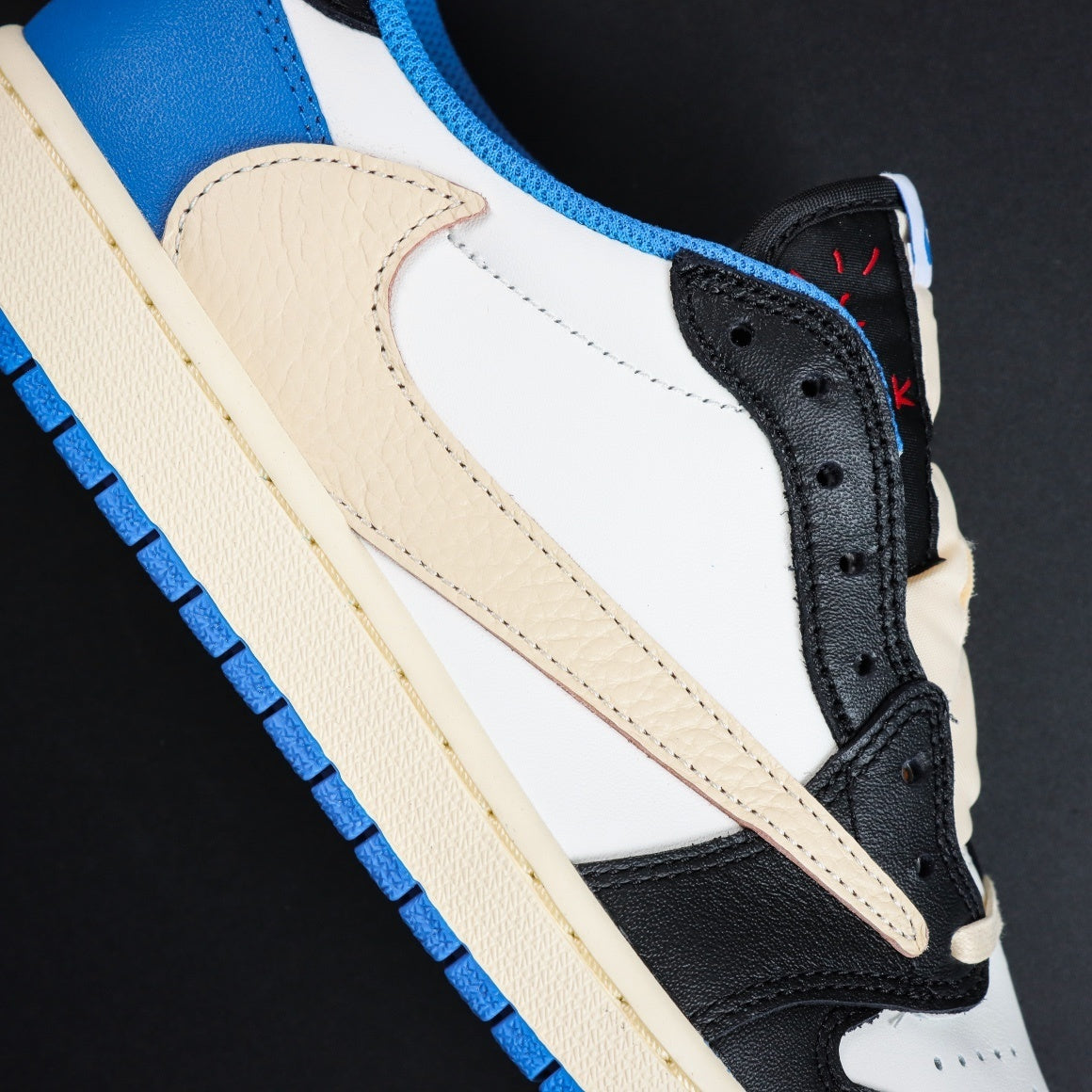 NIKE Air Jordan 1 Low Travis Scott X Fragment Design