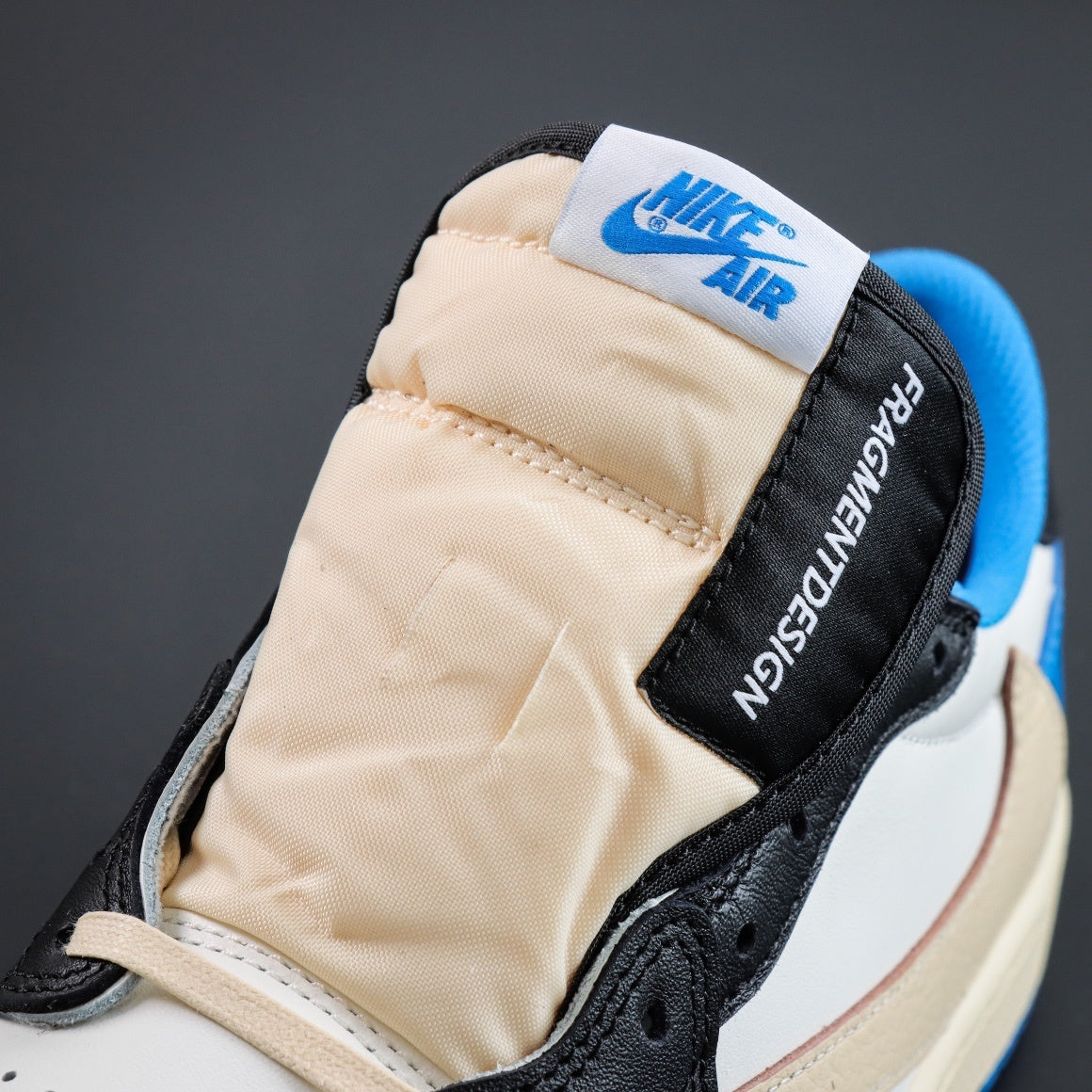 NIKE Air Jordan 1 Low Travis Scott X Fragment Design