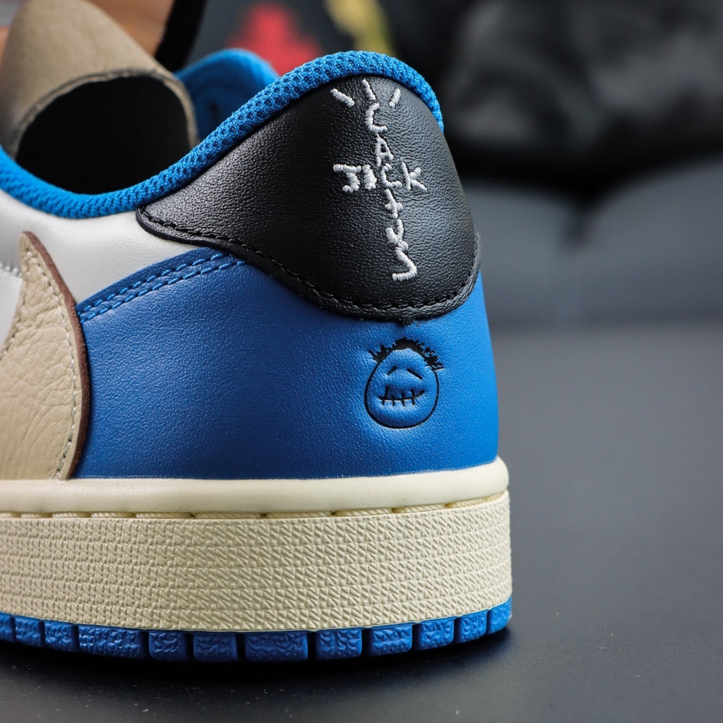 NIKE Air Jordan 1 Low Travis Scott X Fragment Design