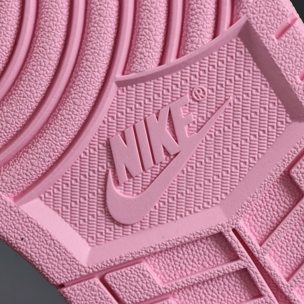 NIKE Air Jordan 1 Travis Scott Pink