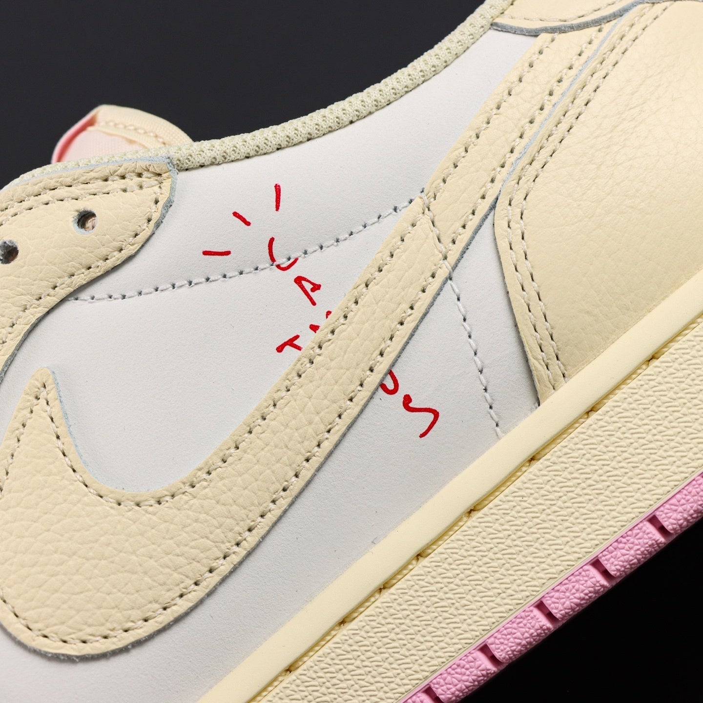 NIKE Air Jordan 1 Travis Scott Pink