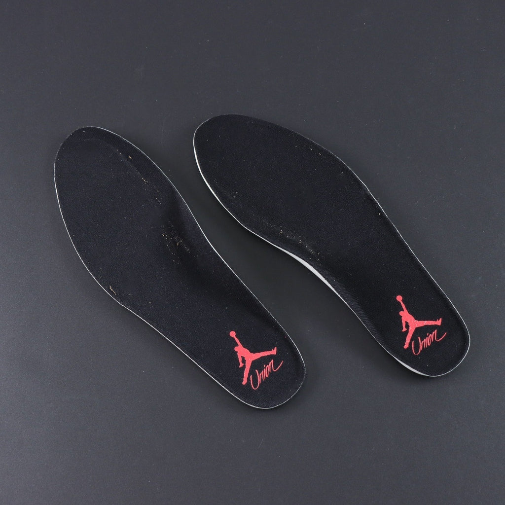 NIKE Air Jordan 4 X Union "OFF NOIR"