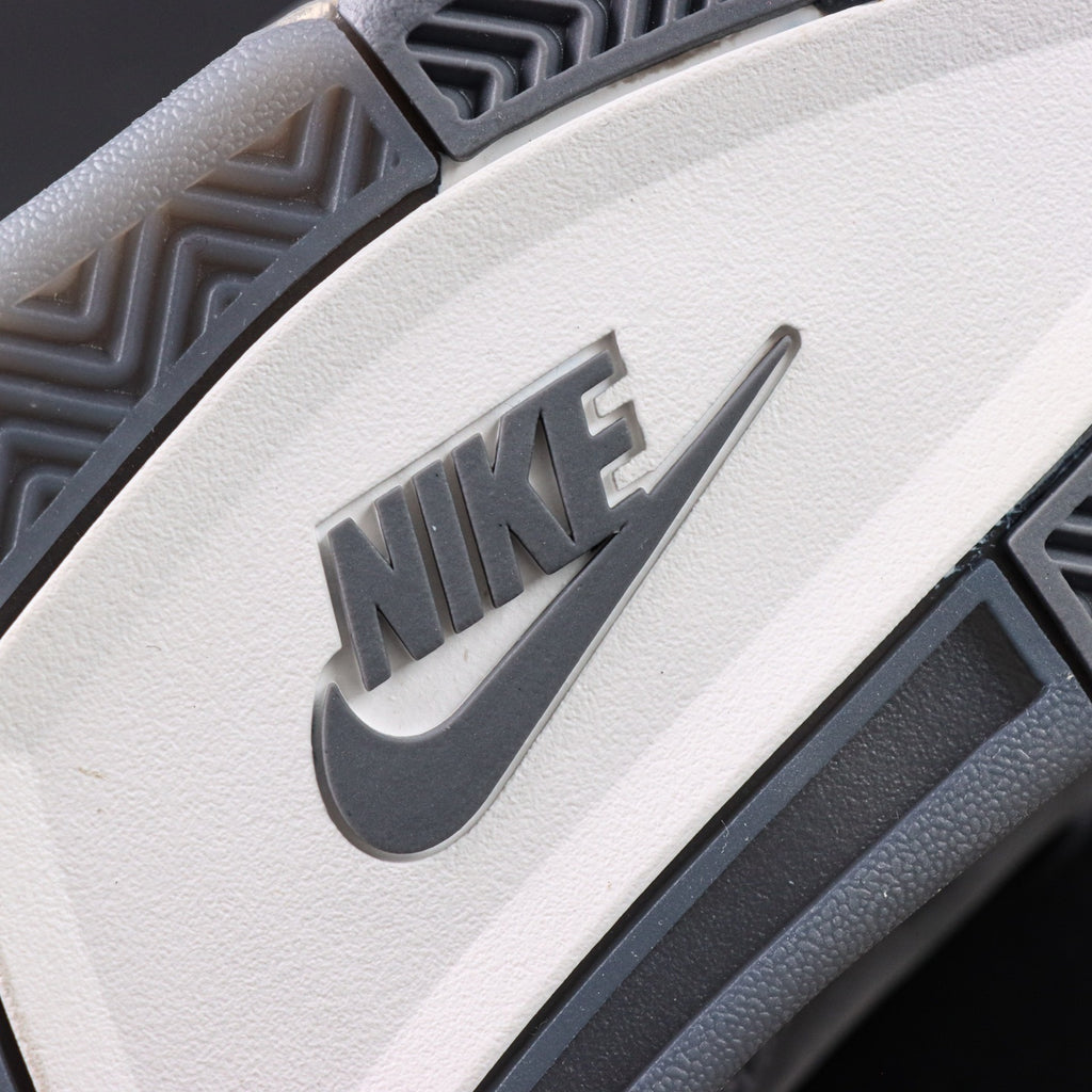 NIKE Air Jordan 4 X Nigel Sylvester X Brick by Brick