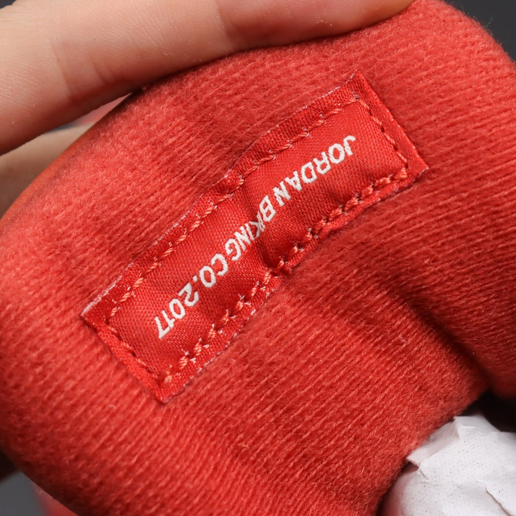 NIKE Air Jordan 4 X Nigel Sylvester X brick by Brick