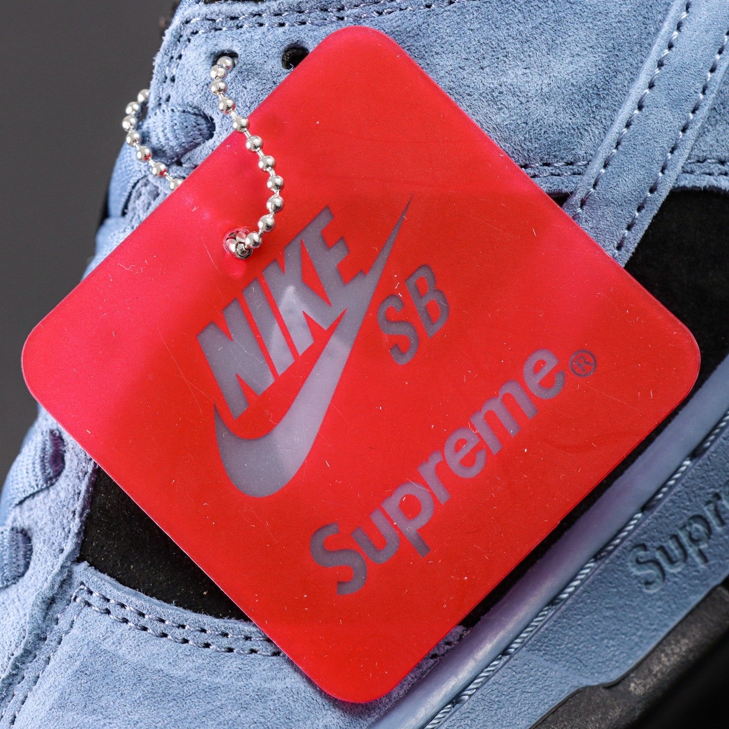 SUPREME X NIKE DUNK SB LOW