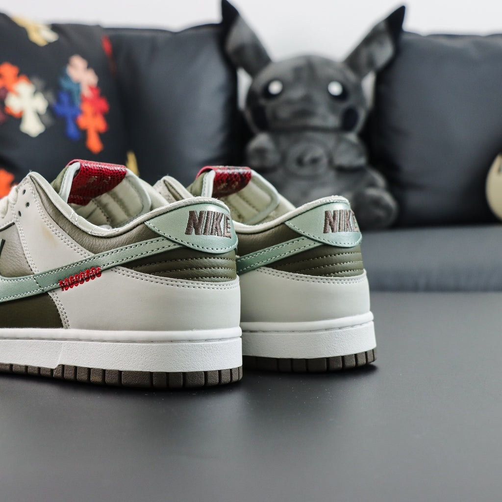 NIKE Dunk SB Low "Year Of The Snake/CHINESE NEW YEAR/CNY"