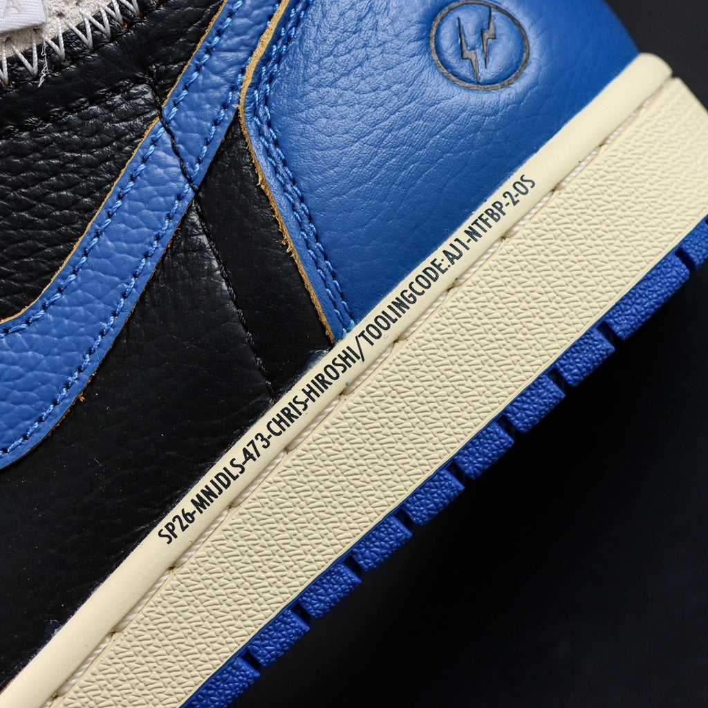 FRAGMENT DESIGN X UNION X NIKE AIR JORDAN 1 RETRO HIGH AUSSIE SP