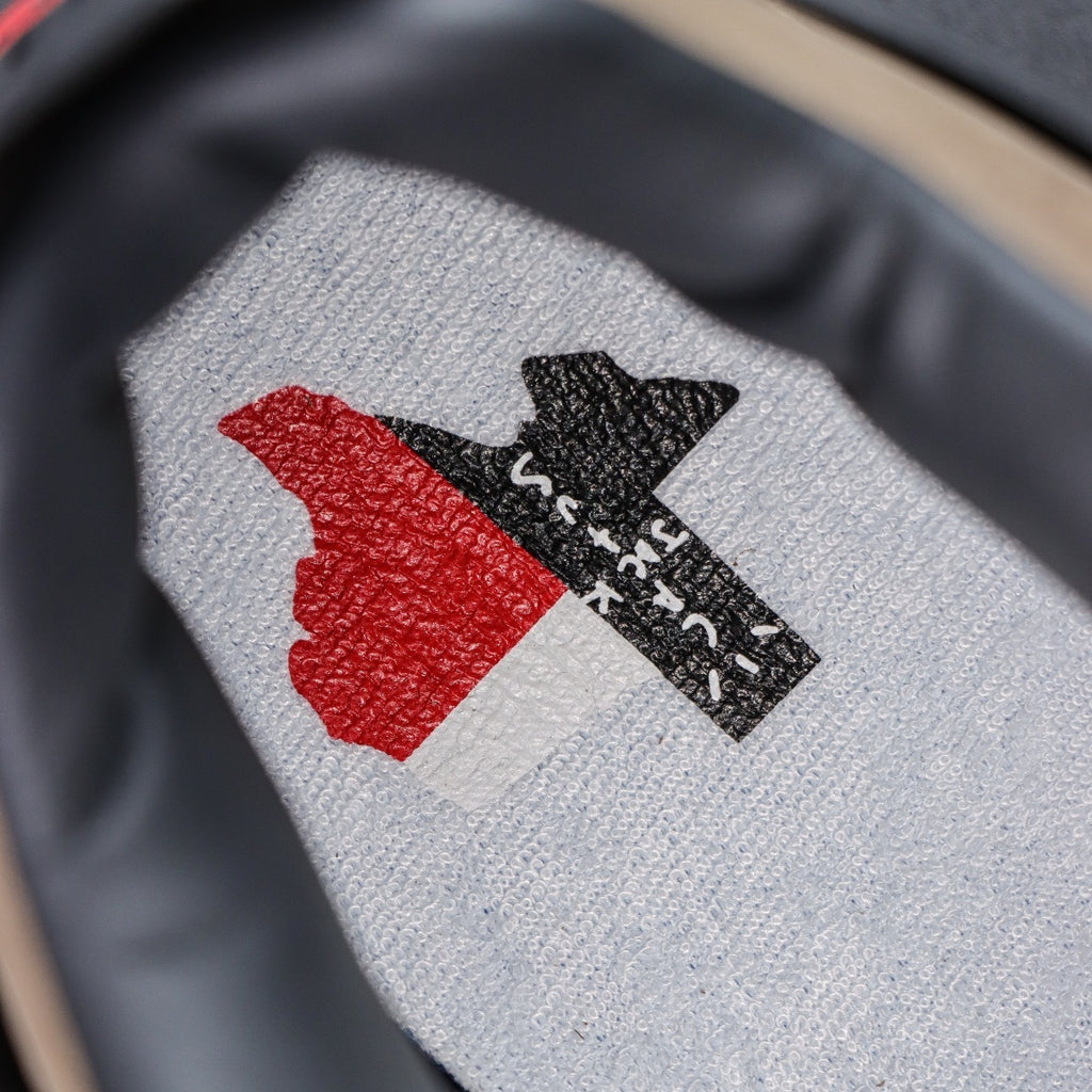 NIKE Air Jordan 4 Travis Scott