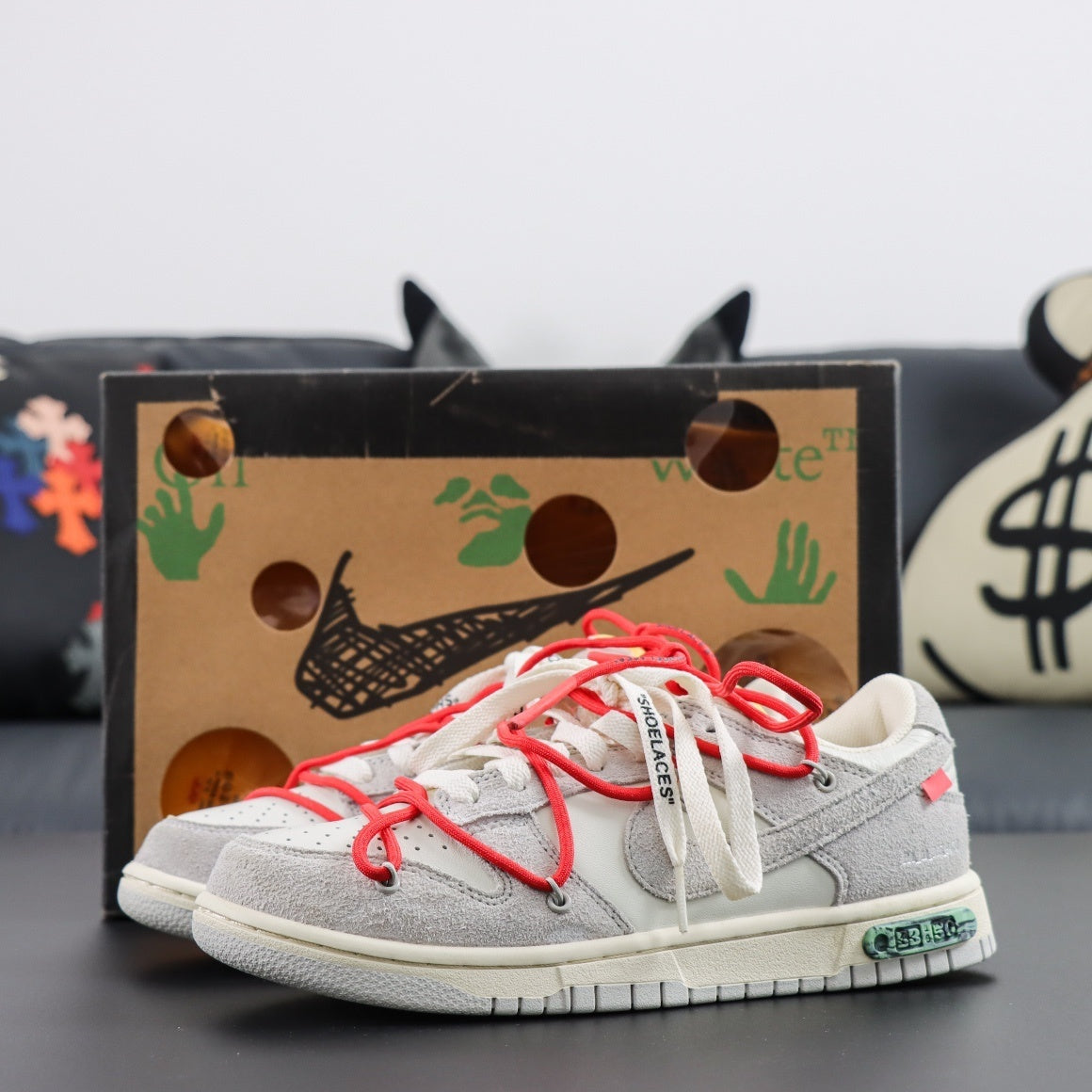 BIG COLLECTION Nike Dunk Low SB X Off White