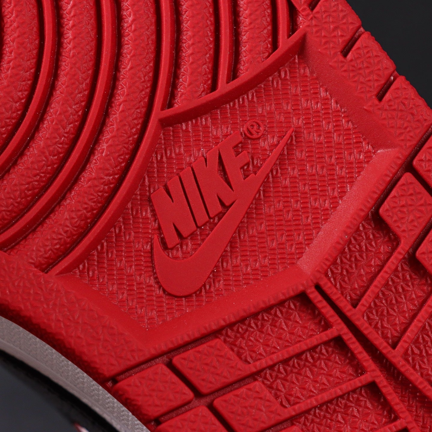 NIKE Air Jordan 1 Low Travis Scott Red